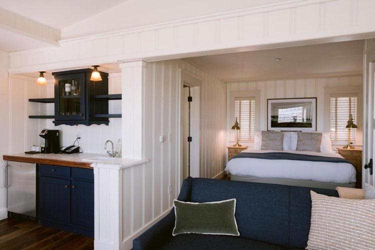 Inn Nick's Cove 4*