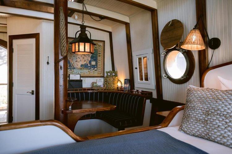 Nick's Cove 4*
